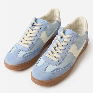 NWT, new with tags, Dolce Vita Women’s Size 10.5 M blue Suede Maude shoes